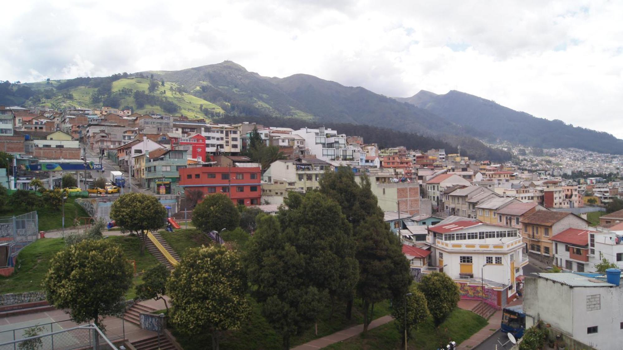 Tin House Quito Hotel Exterior photo